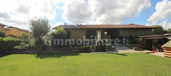 4 Schlafzimmer Villa in Conzano, Italy, Nr. 311178 6
