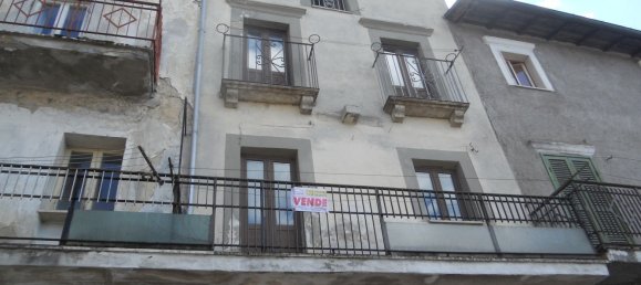 Квартира с 4 комнатами в Тальякоццо, Италия № 90383 3