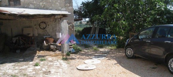 6 rooms House in Fresagrandinaria, Italy No. 125151 8