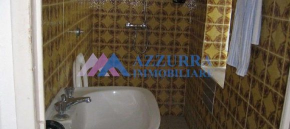 6 rooms House in Fresagrandinaria, Italy No. 125151 12