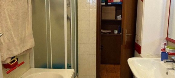 3 rooms Apartment in Vaprio d'Adda, Italy No. 286373 9