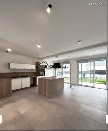 4 bedrooms House in Seine-Maritime, France No. 310434