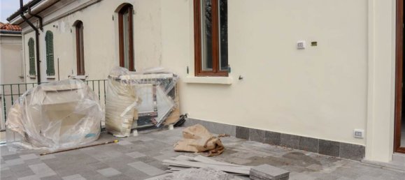 2 bedrooms Apartment in Seregno, Italy No. 47063 2