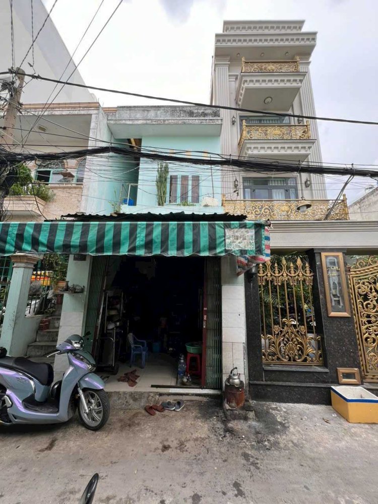 63m² Townhouse in District 7, Vietnam No. 19477