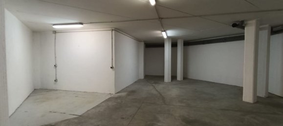 110m² Garage in Ladispoli, Italy No. 352547 5