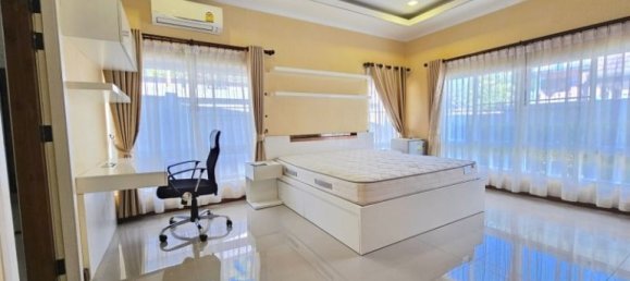 3 Schlafzimmer Haus in Pattaya, Thailand, Nr. 61481 8
