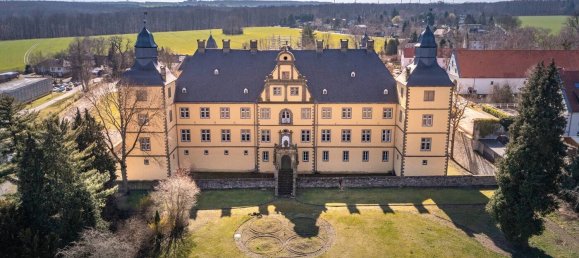 Замки и поместья с 50 спальнями в Зост, Германия № 137166 4