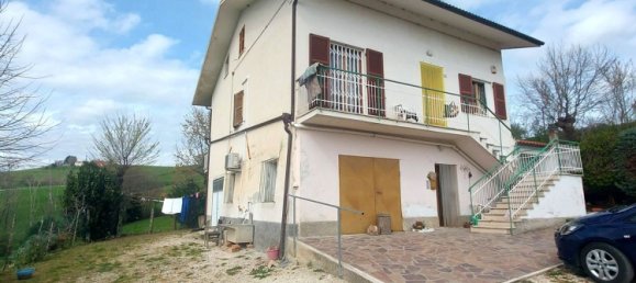 9 rooms House in Barbara, Italy No. 15671 22