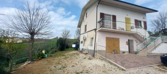 9 rooms House in Barbara, Italy No. 15671 34