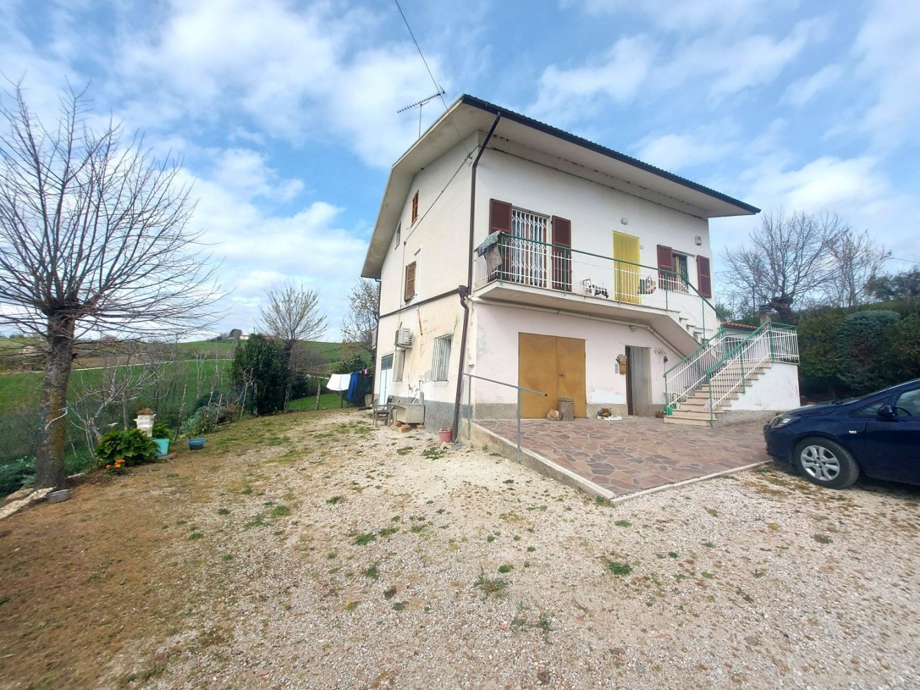 9 rooms House in Barbara, Italy No. 15671