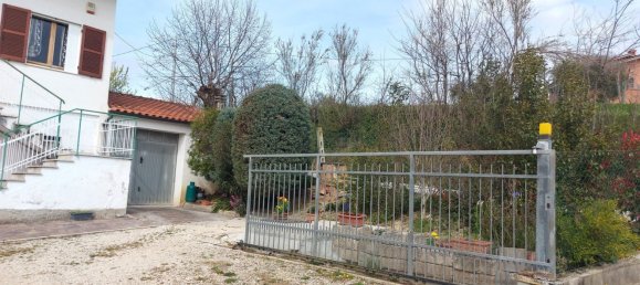 9 rooms House in Barbara, Italy No. 15671 29