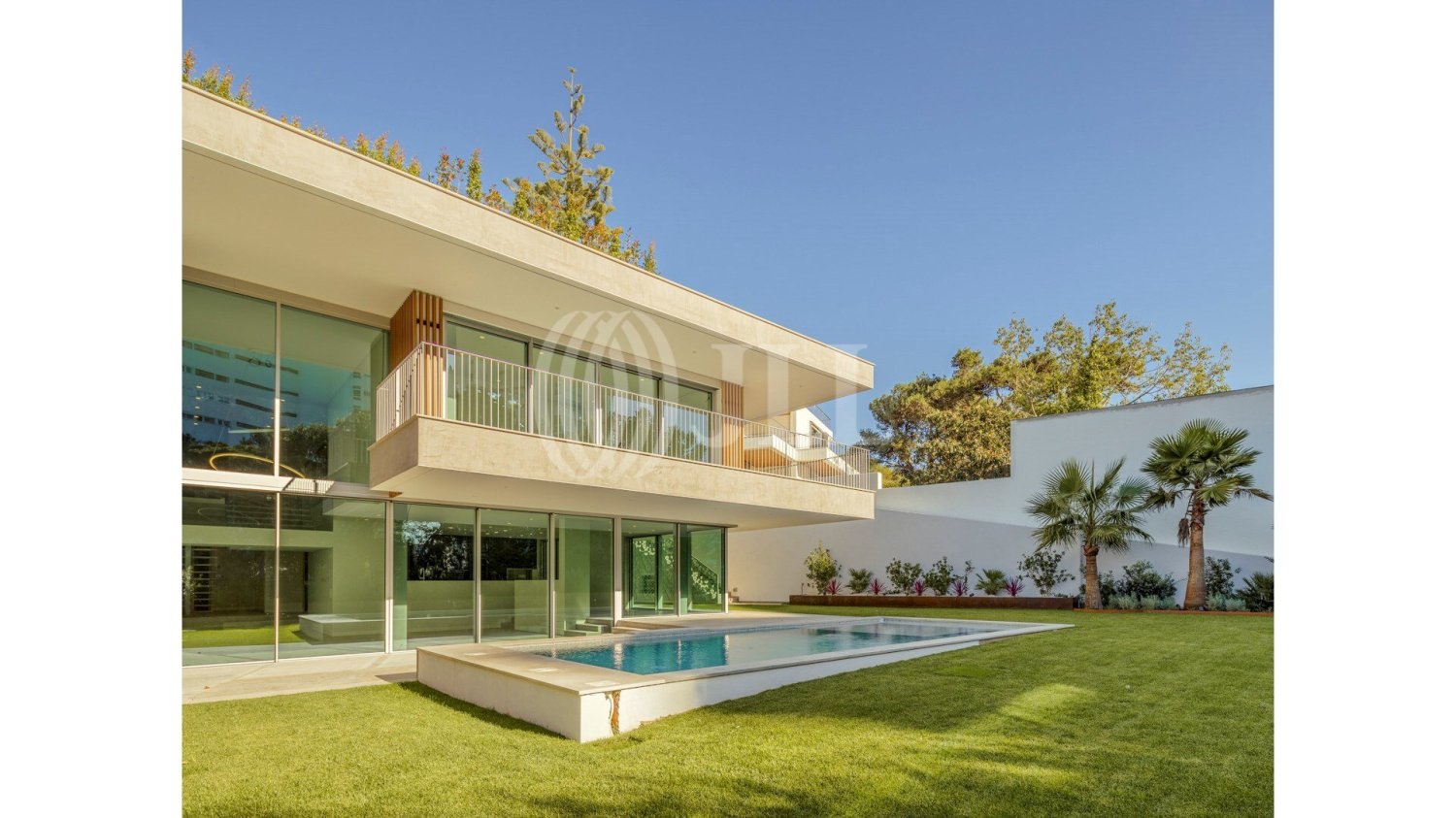 4 bedrooms Villa in Cascais, Portugal No. 126367