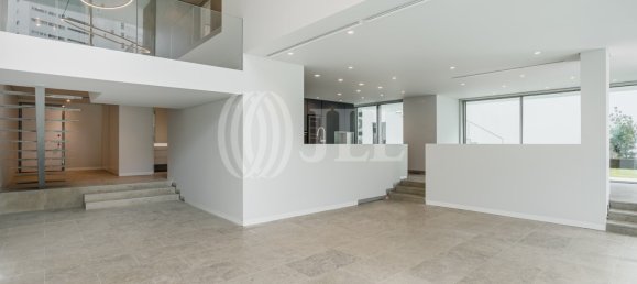 4 bedrooms Villa in Cascais, Portugal No. 126367 6