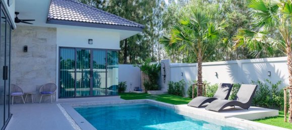 Villa de 3 dormitorios en Hua Hin, Thailand No. 58589 9