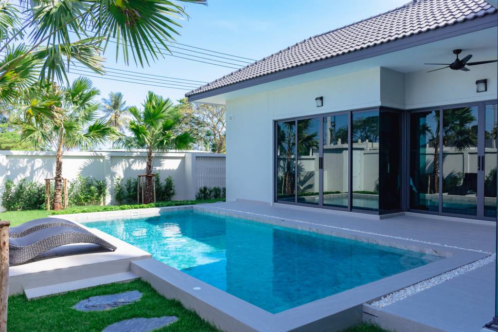Villa de 3 dormitorios en Hua Hin, Thailand No. 58589