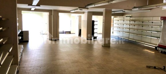 3-salle Propriété commerciale à Costigliole Saluzzo, Italy No. 347920 3