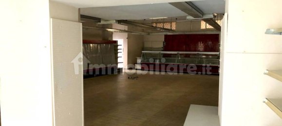 3-salle Propriété commerciale à Costigliole Saluzzo, Italy No. 347920 5