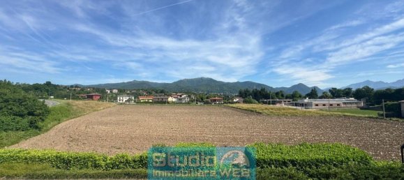 Casa de 2 dormitorios en Orsenigo, Italy No. 302641 41