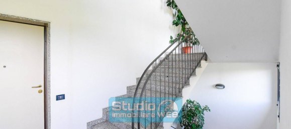 Casa de 2 dormitorios en Orsenigo, Italy No. 302641 6