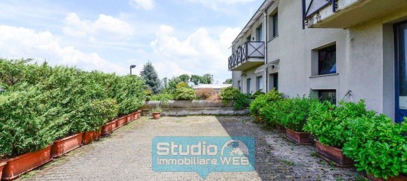 Casa de 2 dormitorios en Orsenigo, Italy No. 302641 44