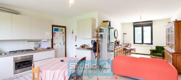 Casa de 2 dormitorios en Orsenigo, Italy No. 302641 10