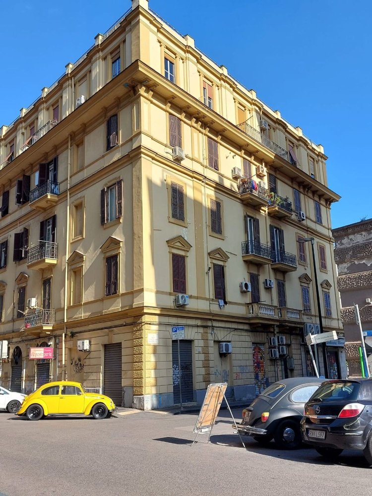 4 Schlafzimmer Wohnung in Naples, Italy, Nr. 314005