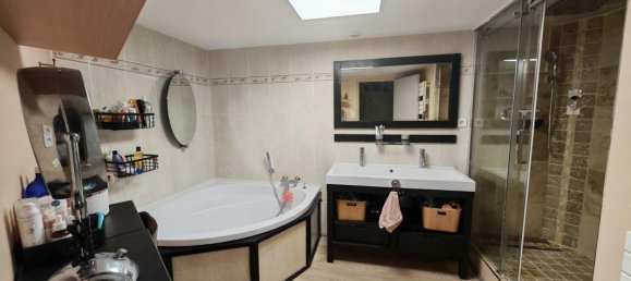 5 bedrooms House in Provins, France No. 297057 8