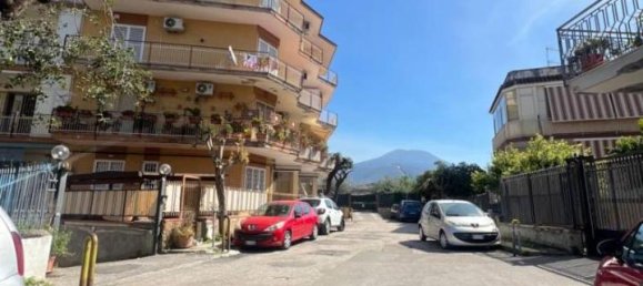 Garage in San Giorgio a Cremano, Italy 28m², Nr. 38723 9