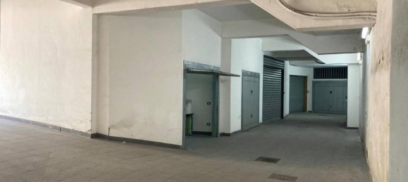 Garage in San Giorgio a Cremano, Italy 28m², Nr. 38723 14