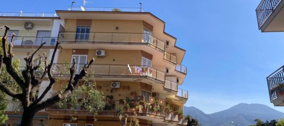 Garage in San Giorgio a Cremano, Italy 28m², Nr. 38723 10