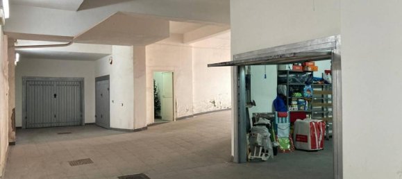 Garage in San Giorgio a Cremano, Italy 28m², Nr. 38723 12