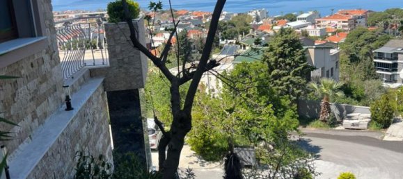 Villa 7+2 in Izmir, Turkey No. 17399 8