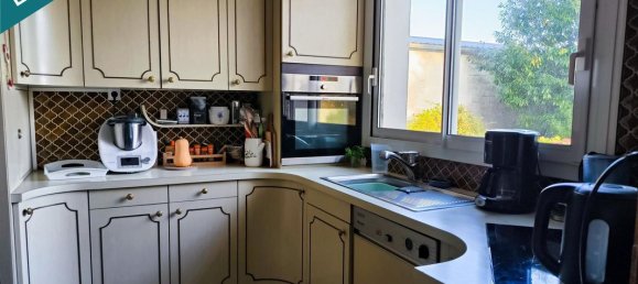 3 bedrooms House in Bapaume, France No. 212840 3