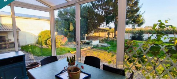 3 bedrooms House in Bapaume, France No. 212840 2