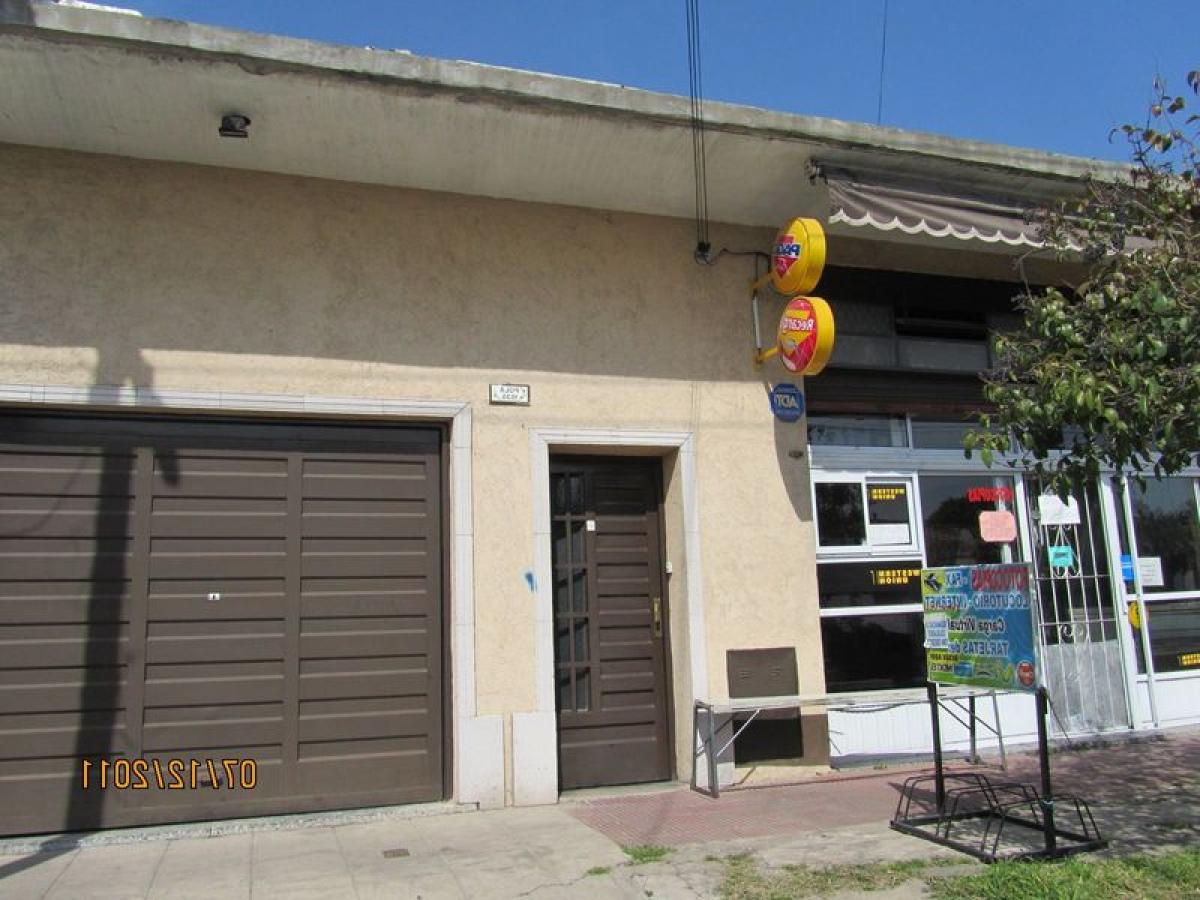 Studio in Moron, Argentina No. 94732