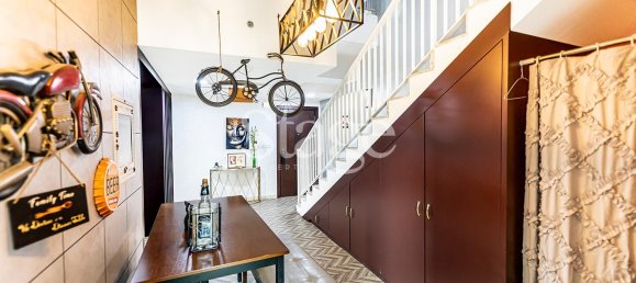 Квартира с 2 спальнями в Dubai Sports City, ОАЭ № 108190 5