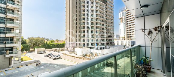 Квартира с 2 спальнями в Dubai Sports City, ОАЭ № 108190 18