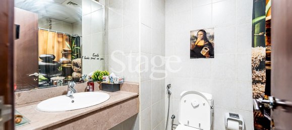 Квартира с 2 спальнями в Dubai Sports City, ОАЭ № 108190 23