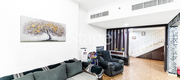 Квартира с 2 спальнями в Dubai Sports City, ОАЭ № 108190 9