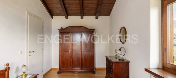 2 غرف نوم فيلا في Maccagno con Pino e Veddasca, Italy رقم 314114 23