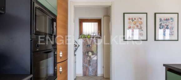 2 غرف نوم فيلا في Maccagno con Pino e Veddasca, Italy رقم 314114 12