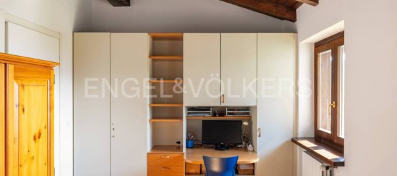 2 غرف نوم فيلا في Maccagno con Pino e Veddasca, Italy رقم 314114 14