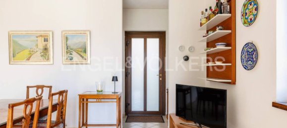 2 غرف نوم فيلا في Maccagno con Pino e Veddasca, Italy رقم 314114 4