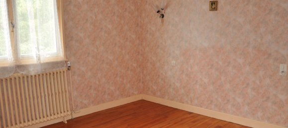 4 bedrooms House in Saint-Germain-des-Fosses, France No. 338236 11