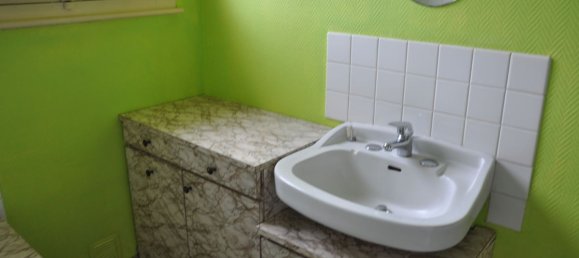 4 bedrooms House in Saint-Germain-des-Fosses, France No. 338236 8