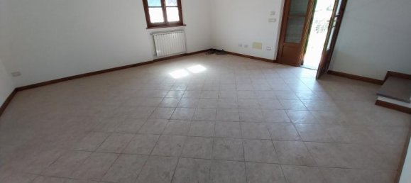 Villa de 5 habitaciónes en Lucca, Italy No. 238304 12