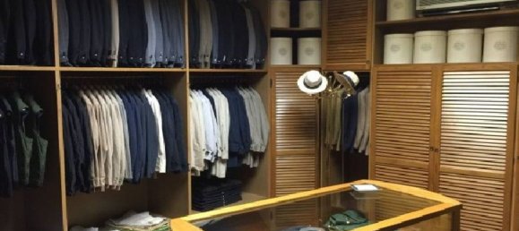 3 rooms Commercial property in Turin, Italy No. 170347 6