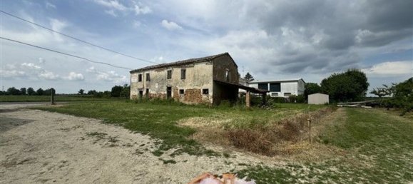 4-salle Maison à Bagnacavallo, Italy No. 280340 2