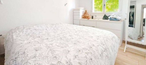 3 bedrooms House in Velaux, France No. 329885 3