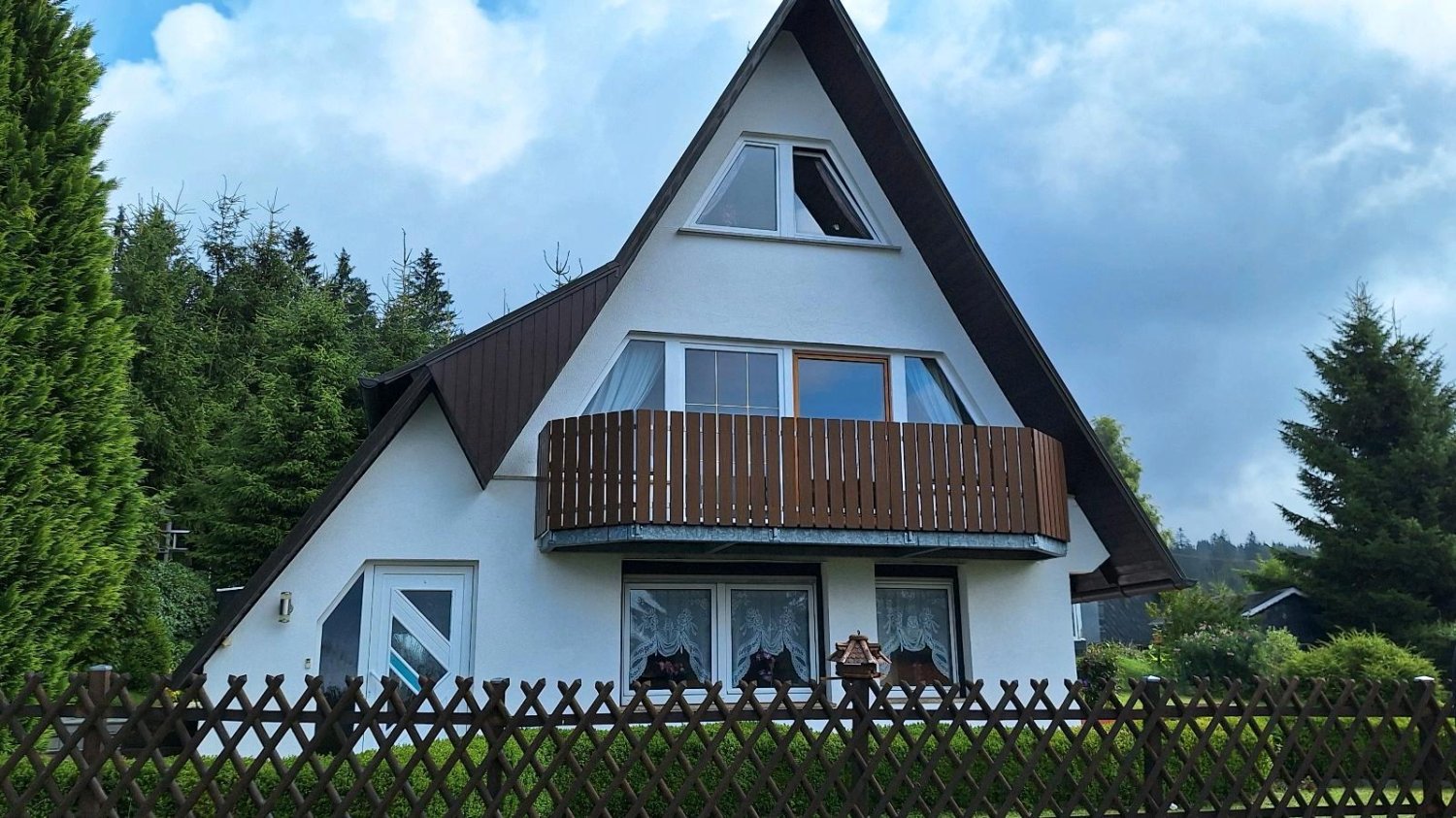 2 bedrooms House in Saalfeld-Rudolstadt, Germany No. 233553
